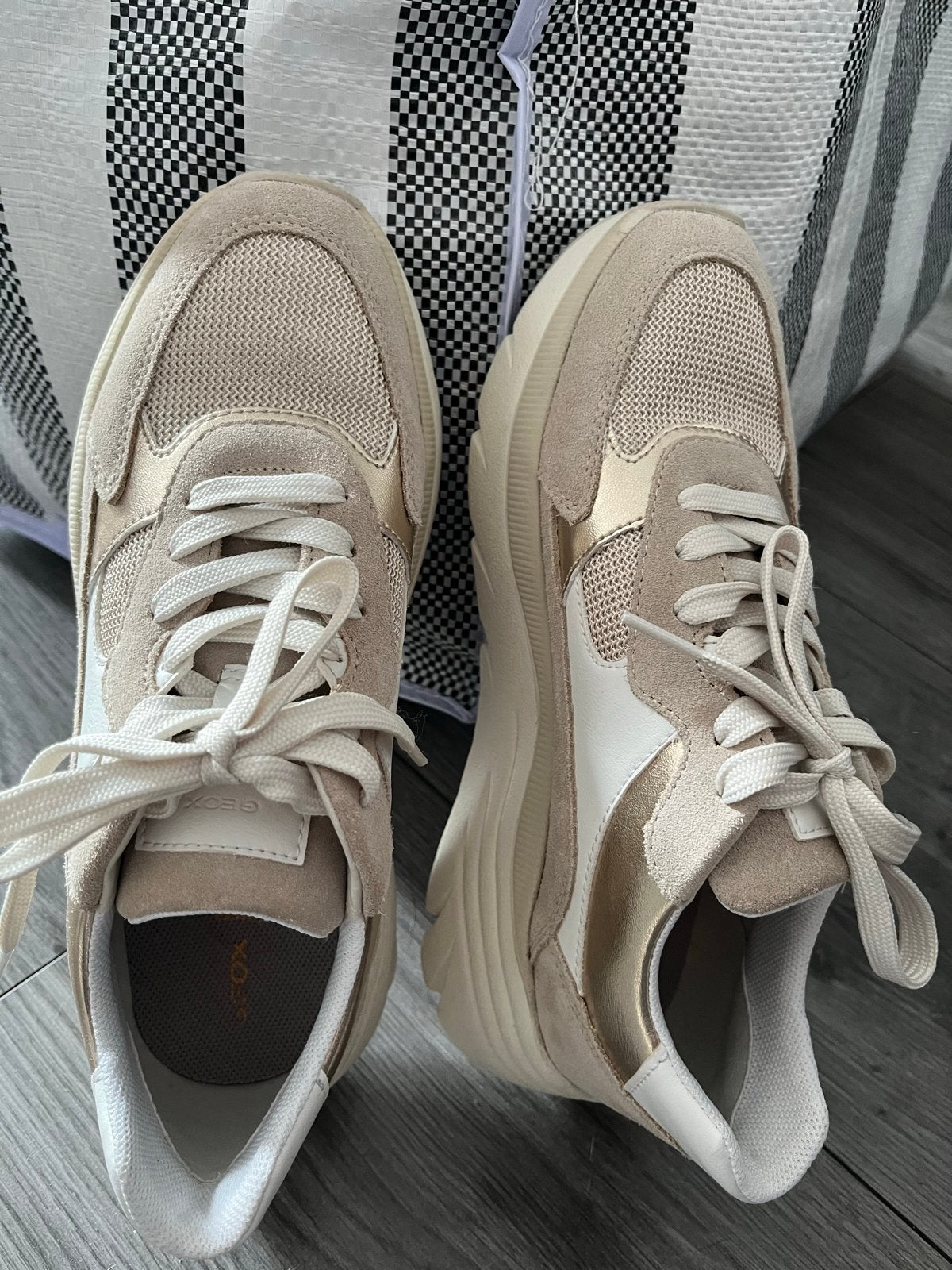 Geox sneakers beige/goud, Ophalen, Gedragen, Beige, Sneakers of Gympen