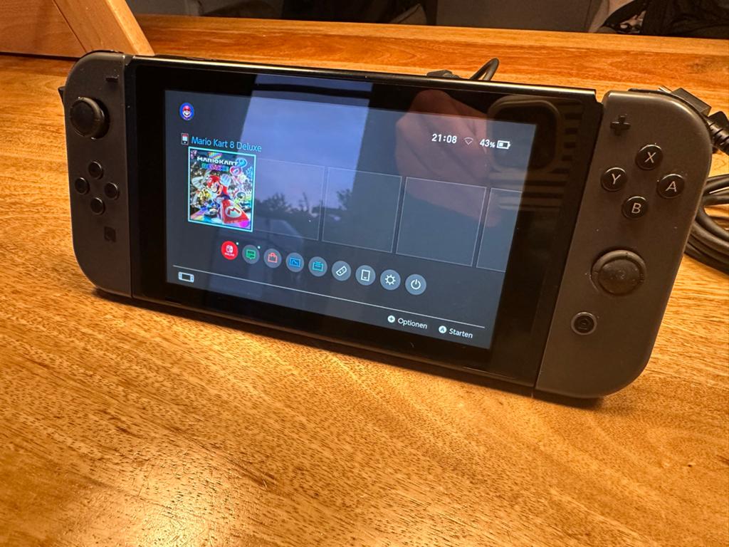 Nintendo Switch Grijs met Dockingstation en 2 Joy-Cons, Ophalen of Verzenden, Gebruikt, Met 2 controllers, Switch Original