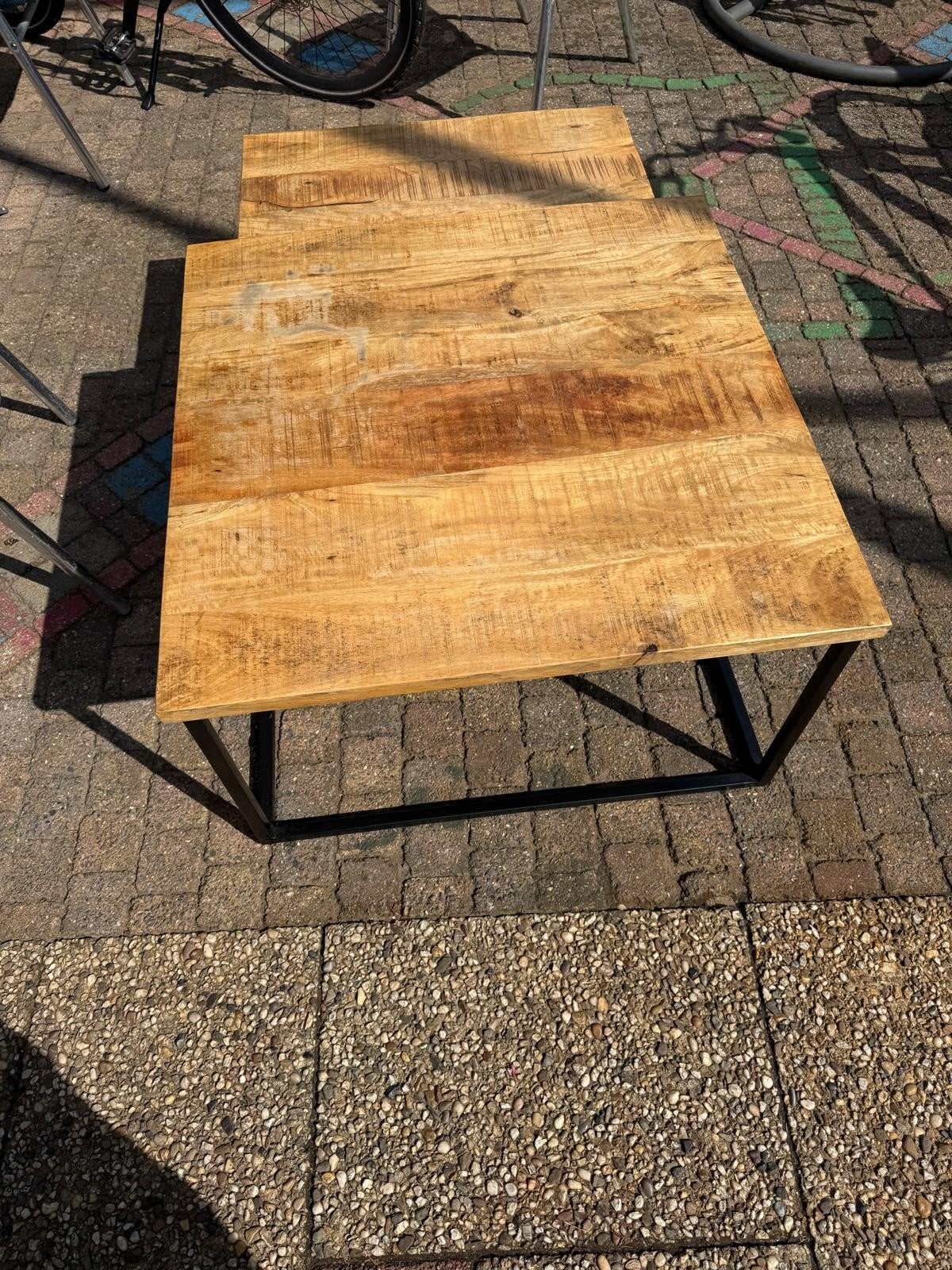 Salontafel set van mangohout en metaal, Gebruikt, 50 tot 100 cm, Vierkant, Industrieel, Modern