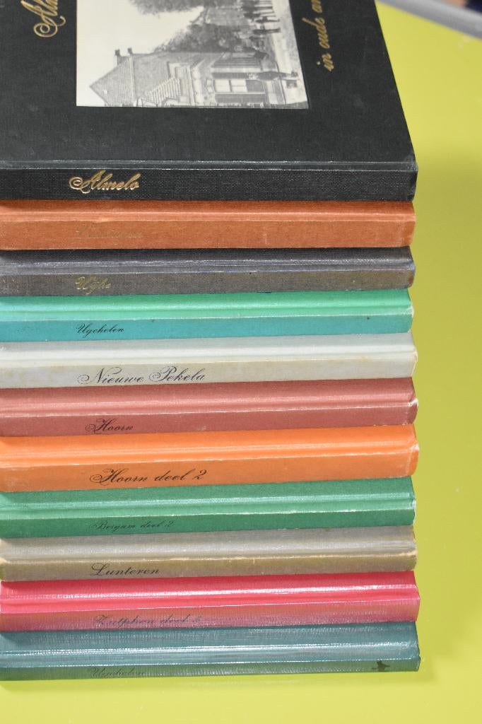 11 x Oude Ansichten -Hard/cover- 5,00 euro per stuk/verz.K.K, Boeken, Geschiedenis | Stad en Regio, 20e eeuw of later, Oude Ansichten