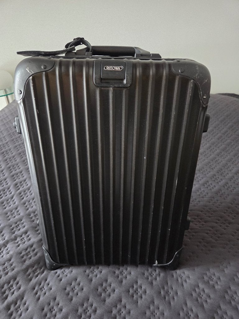 Rimowa stealth cabin trolley, 50 tot 60 cm, Ophalen of Verzenden, Zo goed als nieuw, Slot