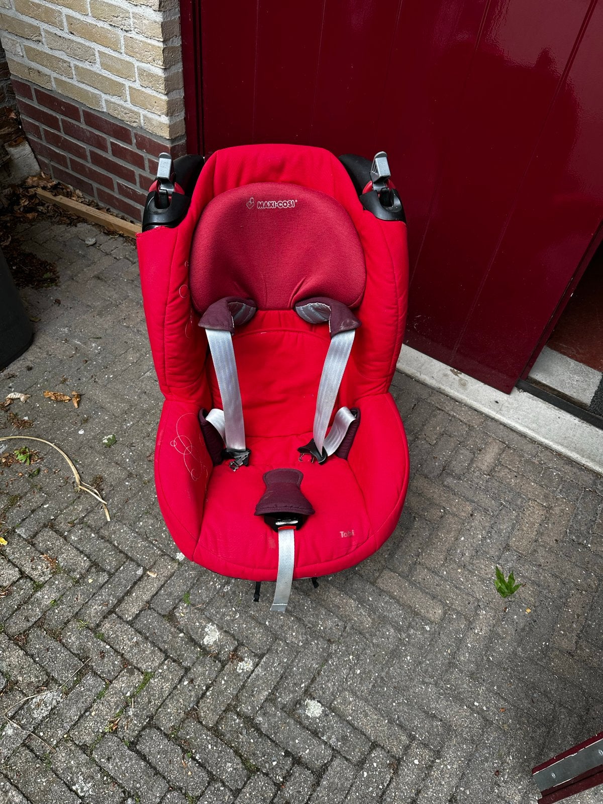 Maxi-Cosi Tobi Autostoel - Rood (9-18 kg) (gordel), Ophalen, Verstelbare rugleuning, 9 t/m 18 kg, Maxi-Cosi