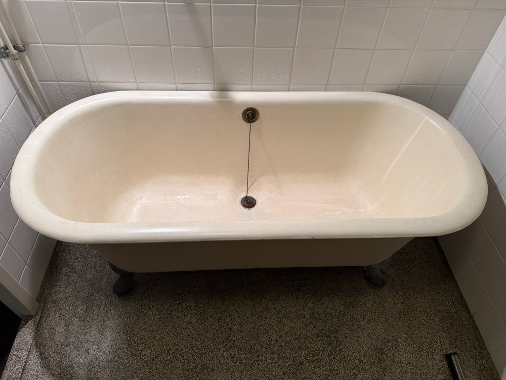 Vrijstaand vintage gietijzeren ligbad, Doe-het-zelf en Verbouw, Ophalen, Gebruikt, Bad