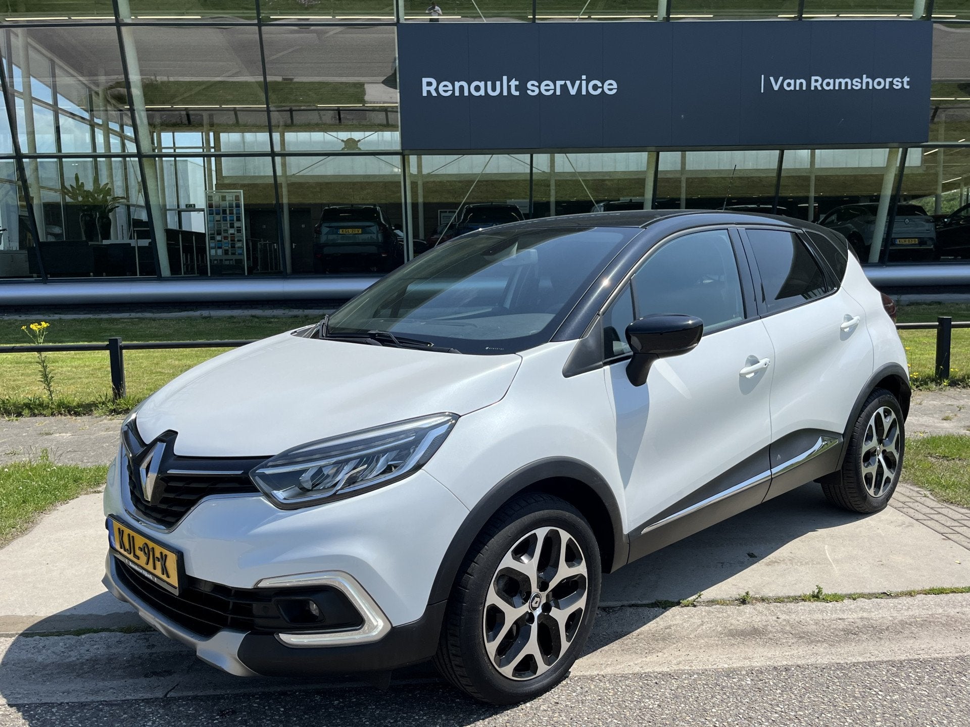 Renault Captur 1.2 TCe Edition One 120PK / Automaat / Camera, Auto's, Renault, 12 maanden, Stof, Gebruikt, 4 cilinders