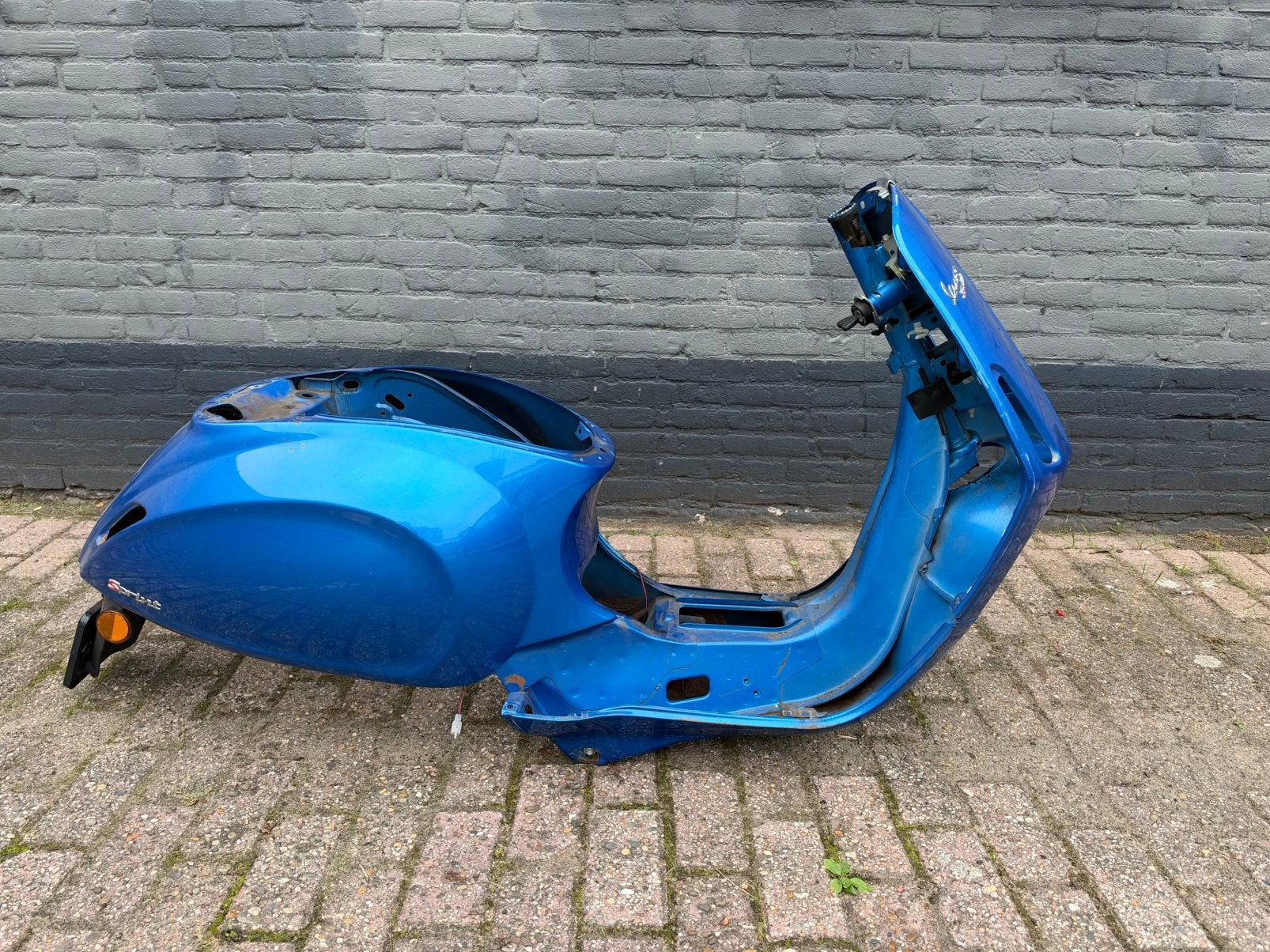 VESPA SPRINT 45KM-BROM FRAME, COMPLEET KENTEKEN met factuur!, Ophalen, Overige modellen, Maximaal 45 km/u, Zo goed als nieuw