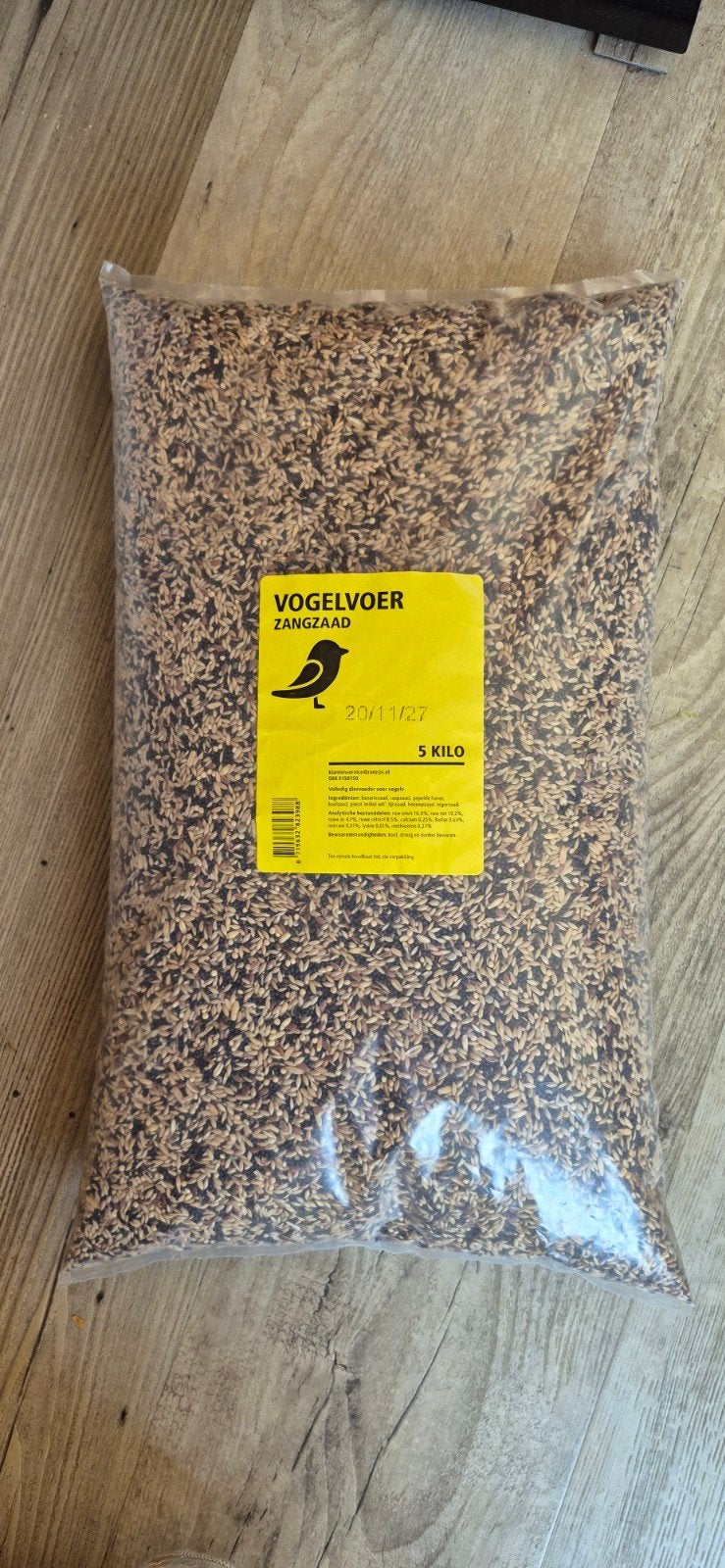 Kanarie zangzaad en geel eivoer, Dieren en Toebehoren, Mannelijk