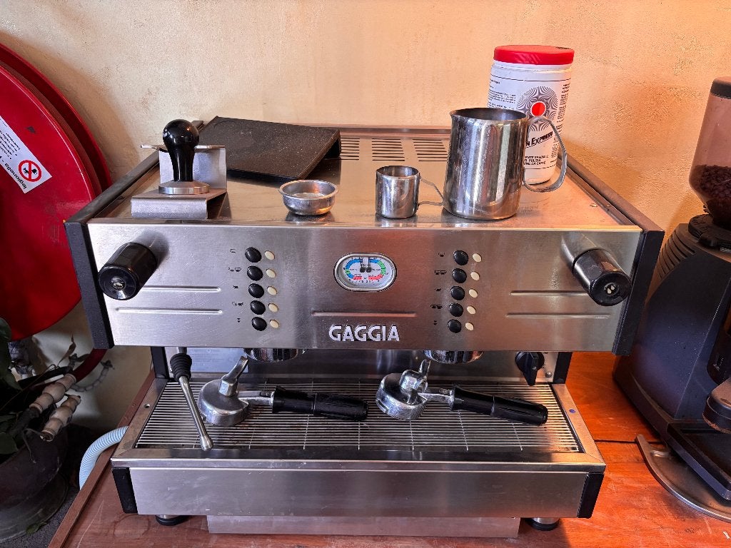 GAGGIA LC/D 2 groep Espressomachine 230V, Gebruikt, Espresso apparaat, 10 kopjes of meer, Gemalen koffie