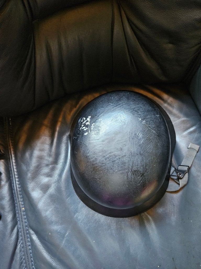 Zwarte Duitse M35/M40 helm - Tweede Wereldoorlog, Verzamelen, Ophalen of Verzenden, Overige soorten, Duitsland, Helm of Baret