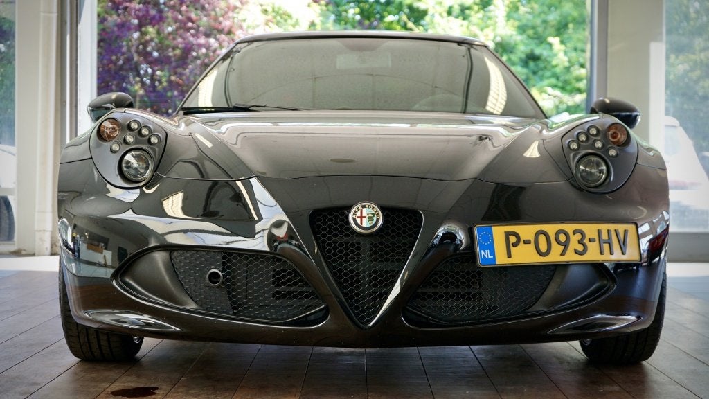 Alfa Romeo 4C 1750TBI TCT Airco | Carbon | 240 pk |, Auto's, Alfa Romeo, Gebruikt, 4 cilinders, Zwart, Bedrijf