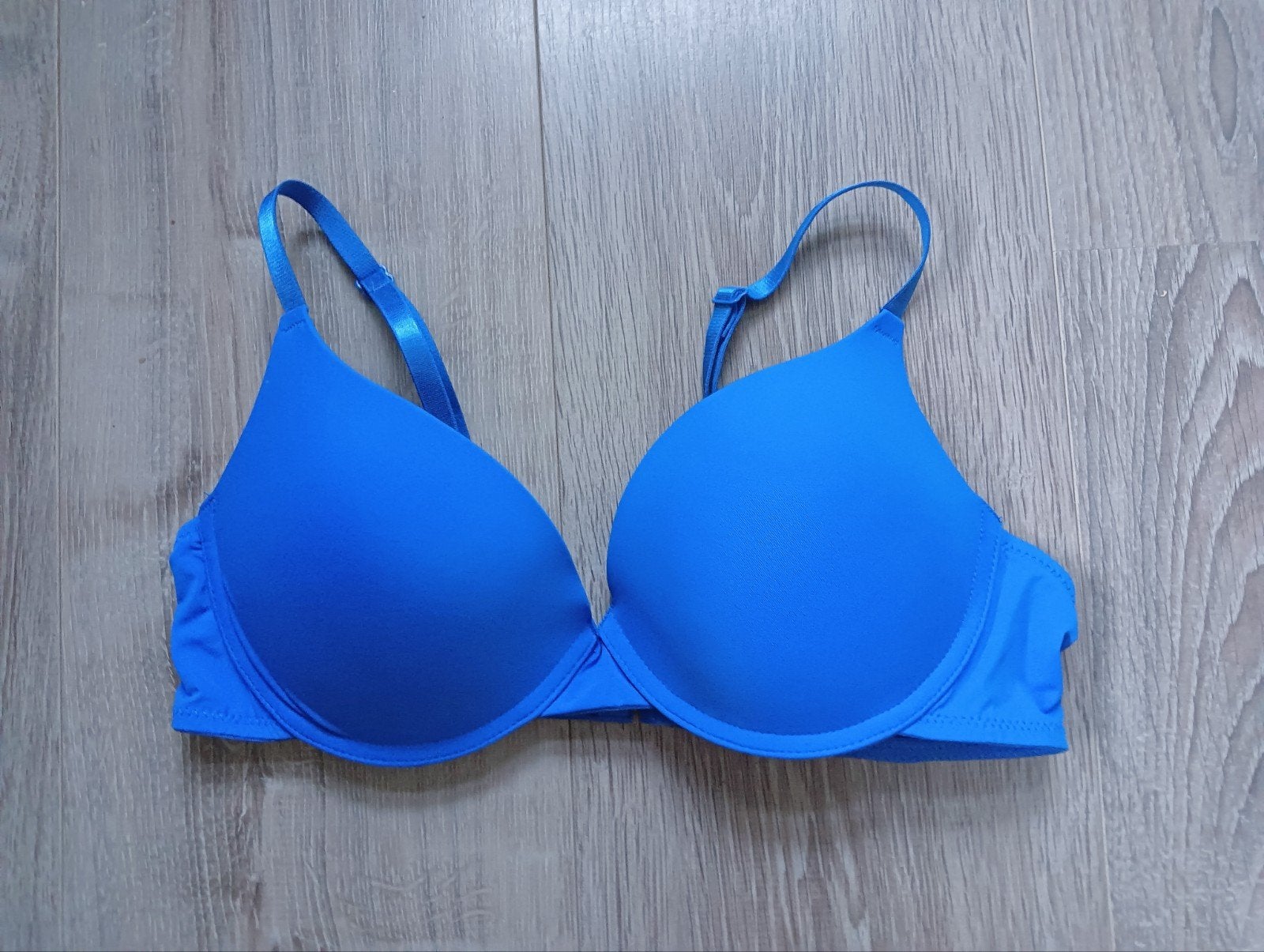 BH mt M/cup B in mooie blauwe kleur,licht push up, Onbekend, Ophalen of Verzenden, Blauw, BH
