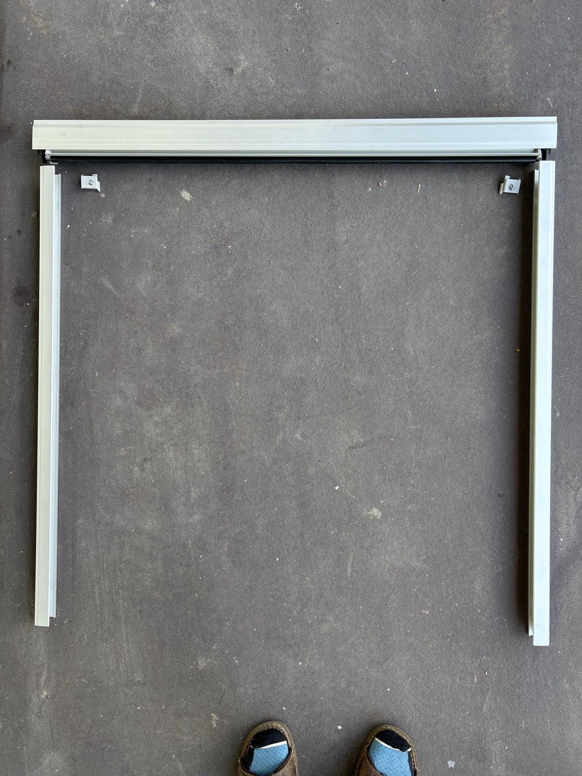 2x Velux verduisterende rolgordijnen donkerblauw GGL 606, Ophalen, Inclusief montageonderdelen, Gebruikt, Overige merken