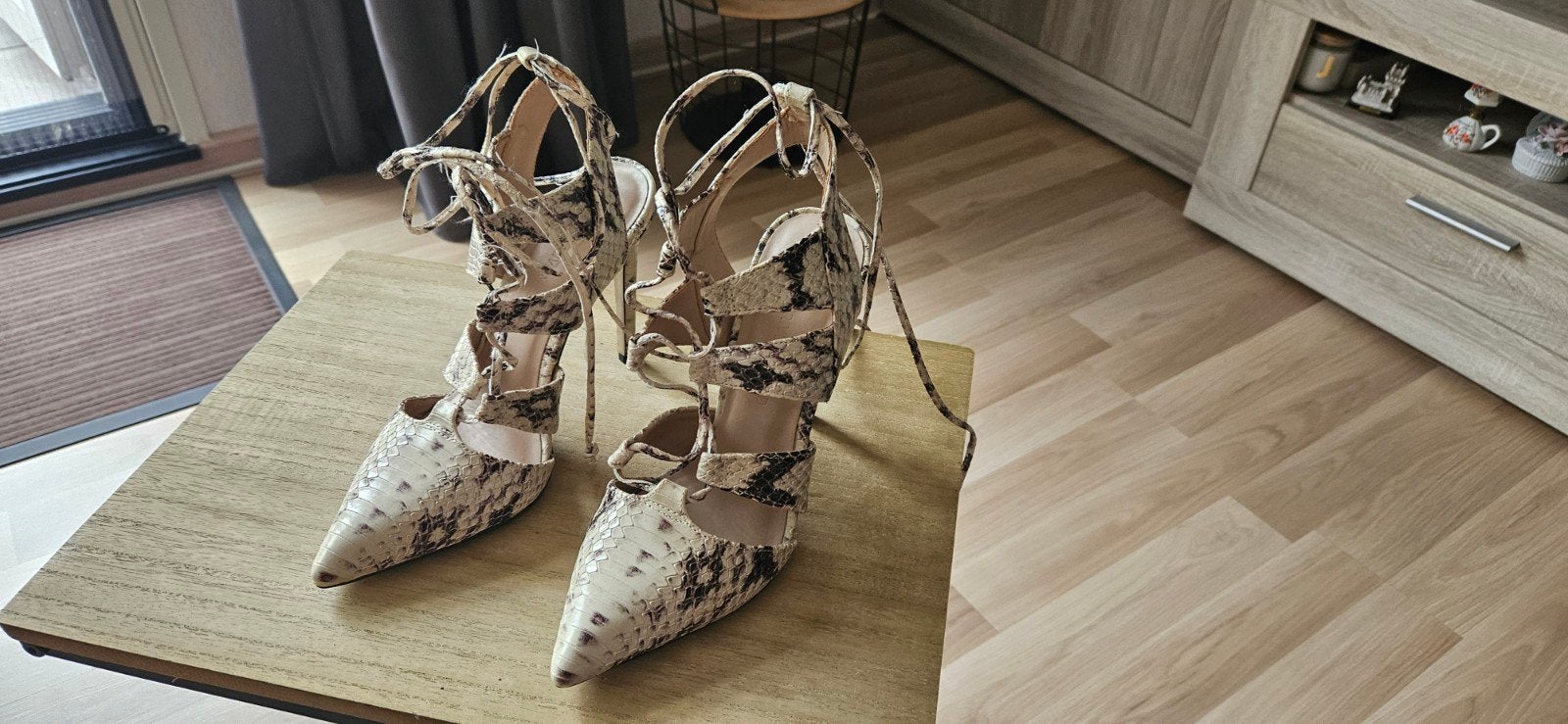 River Island Sandalen met plateauzool - Maat 38, Overige kleuren, River Island, Gedragen, Sandalen of Muiltjes