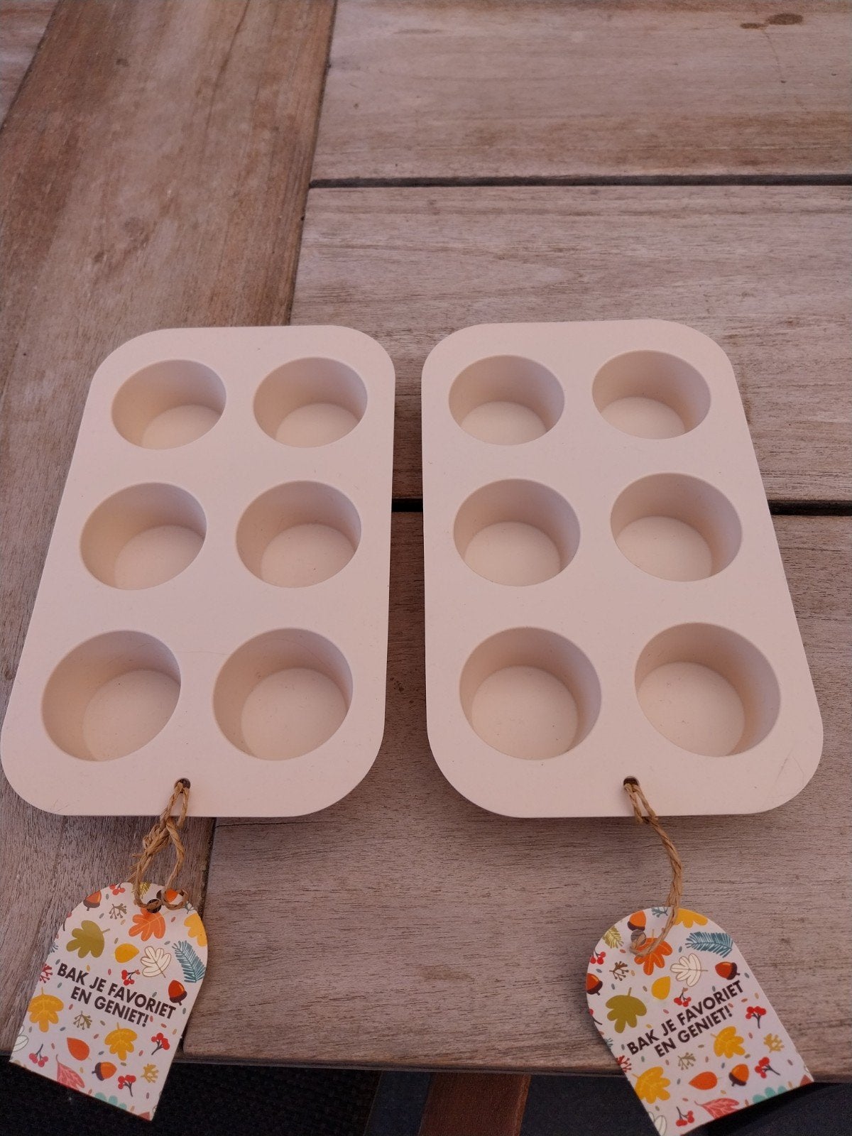 SILICONEN CUPCAKEVORMEN  NIEUW, Ophalen of Verzenden, Nieuw, Taarten, Bakvorm