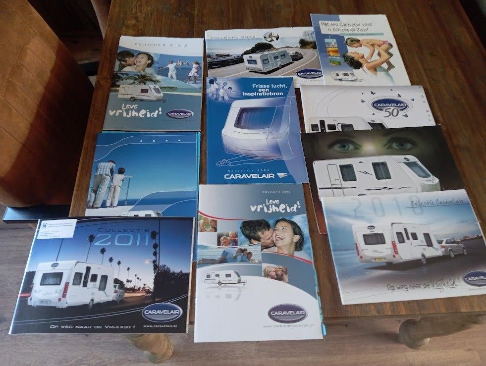 Caravelair Caravans 2005 + Prijslijst 38 pag / 2007 + Prijsl, Verzenden, Zo goed als nieuw