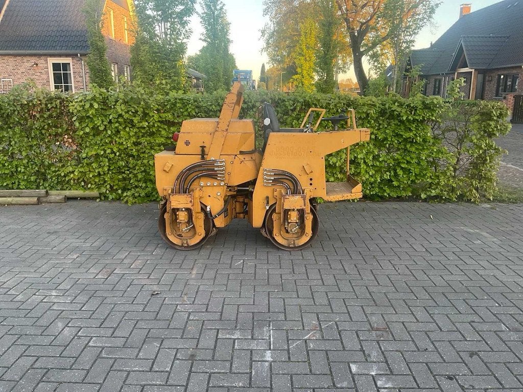 Bomag Bw 75 adl Grondwals, Zakelijke goederen