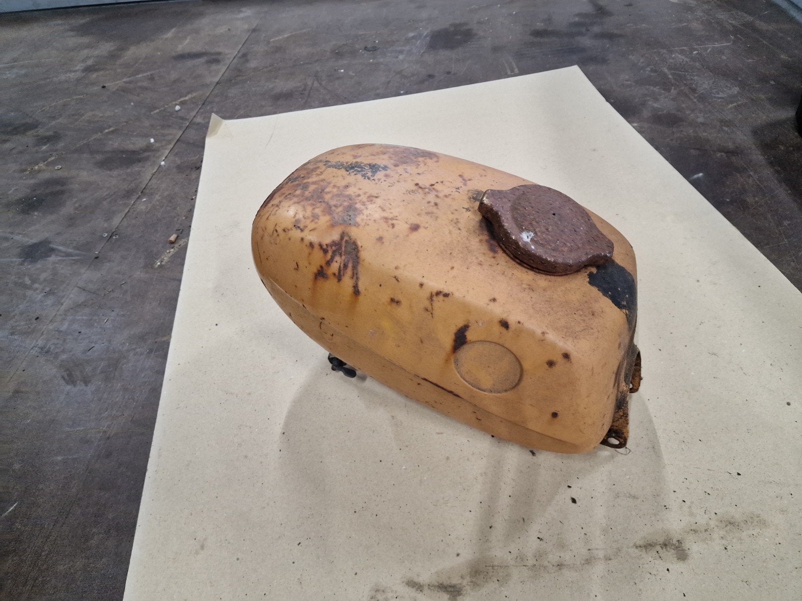 Puch VZ 50 Tank, met werk. Maar nog bruikbaar. De tank is va, Ophalen of Verzenden, Overige typen