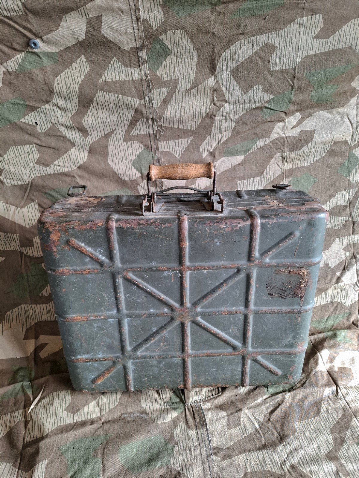 WO2 Duitse M24 steelgranaat koffer, Ophalen of Verzenden, Duitsland