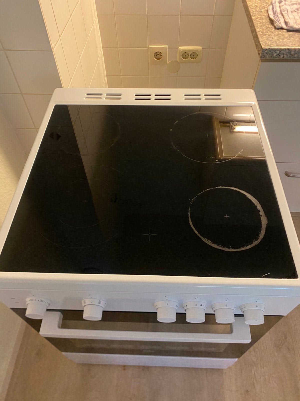 Beko elektrisch kooktoestel, Ophalen, Keramisch, Grill, 4 kookzones