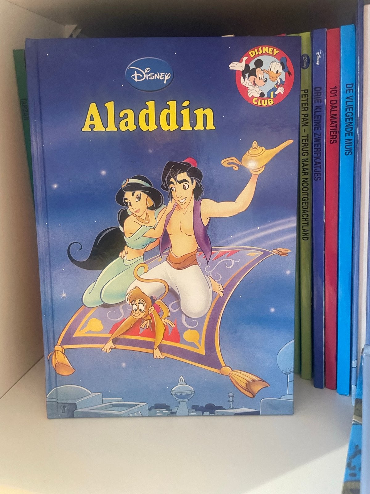 Disney Aladdin Boek - Klassiek Sprookje, Boeken, Jongen of Meisje, Ophalen of Verzenden, Zo goed als nieuw, Voorleesboek