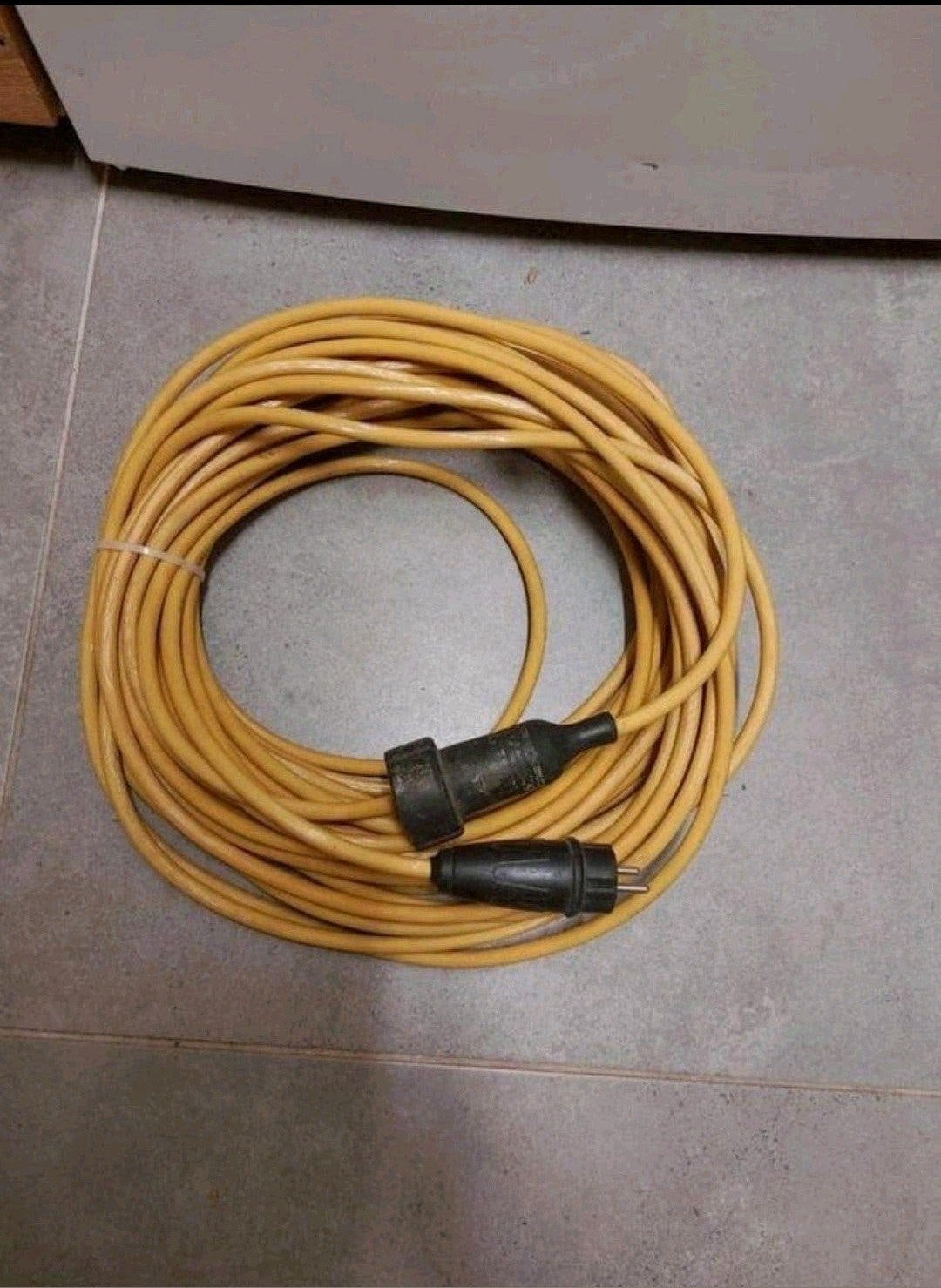 Verlengsnoer verlengkabel haspel stroomkabel 3x1.5 ruim 22m, Ophalen of Verzenden, Gebruikt, Kabel of Snoer