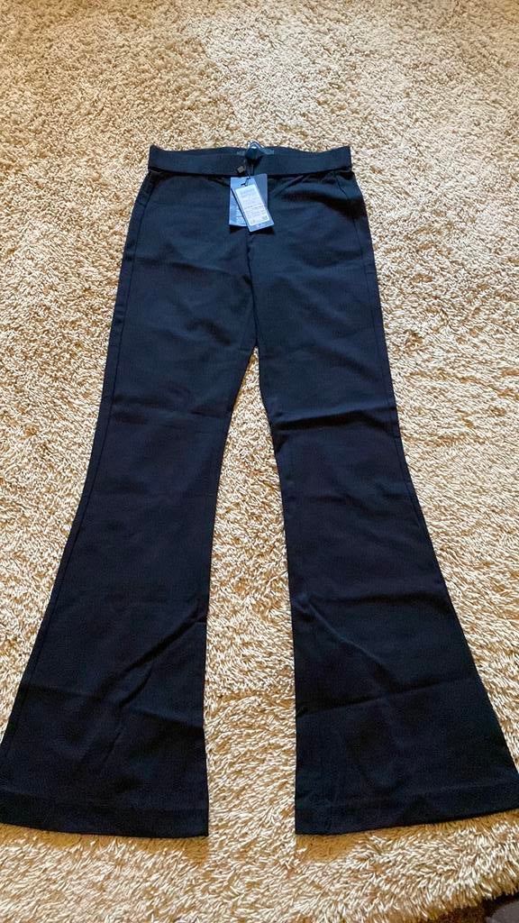 Flared broek, Kleding | Dames, Zwart, Nieuw, Ophalen of Verzenden, Maat 36 (S)