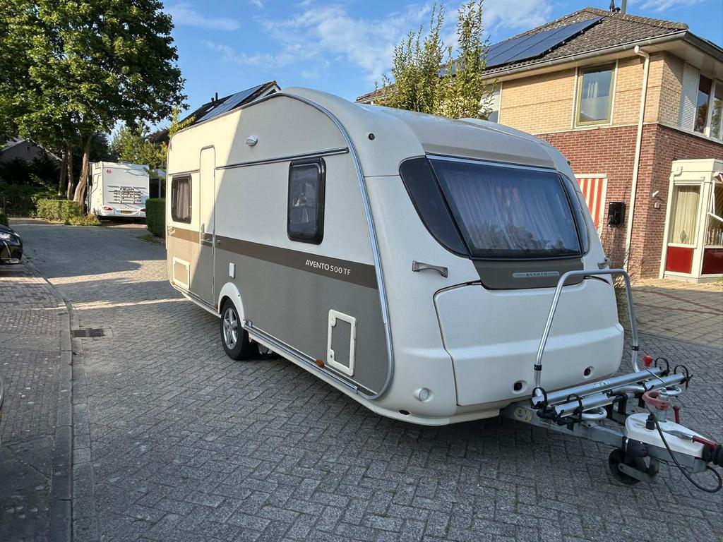 2010 Avento Gran Turismo 500 TF | MOVER | UNICO | VLOERVERW, Caravans en Kamperen, Rondzit, Avento, Particulier, Vast bed