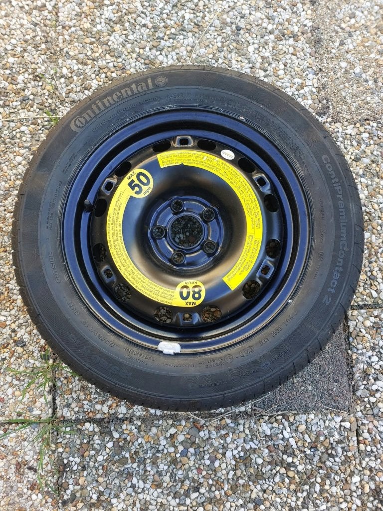 Thuiskomer/ Reservewiel 15 inch, Ophalen