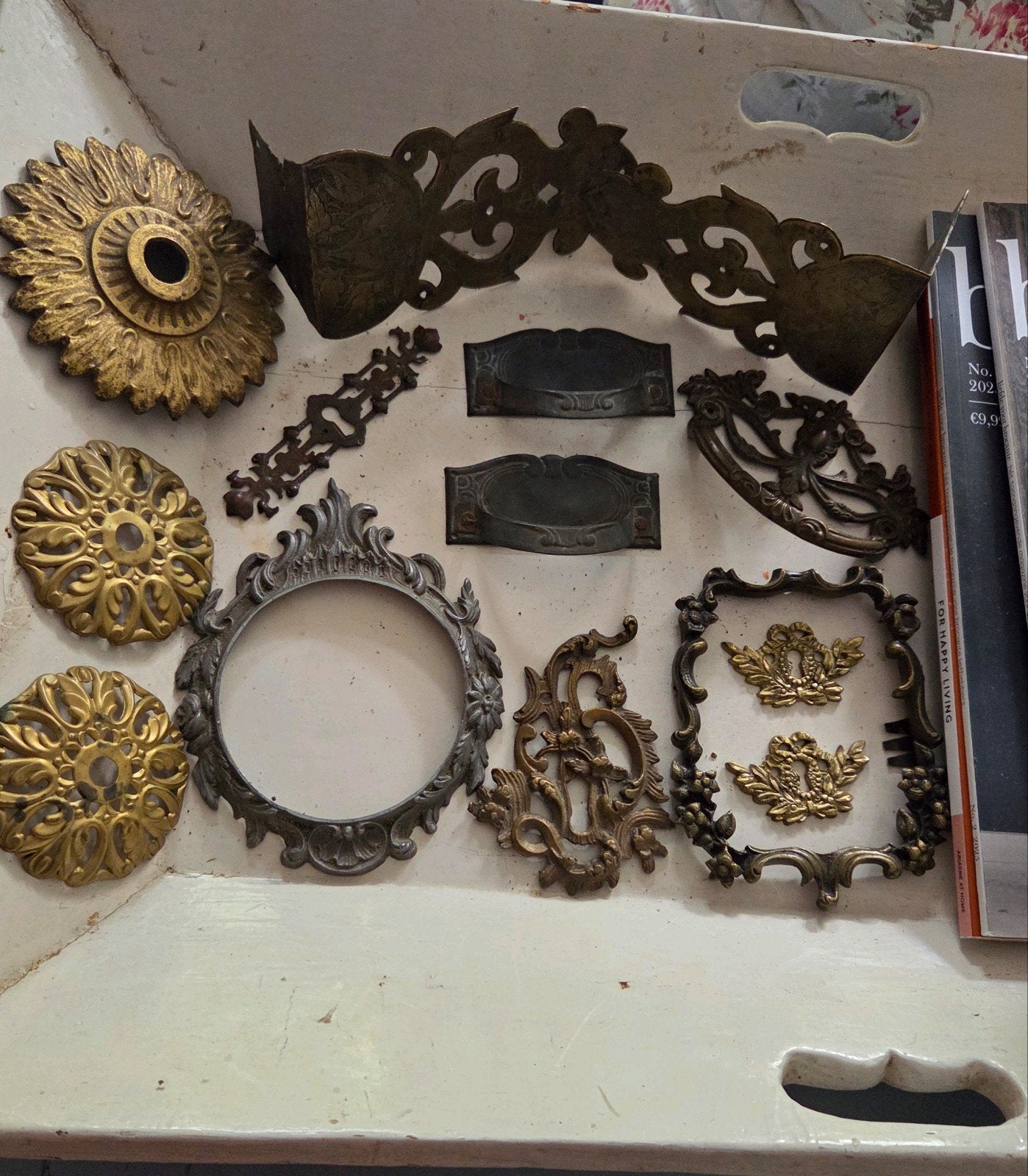 14 x oude ornamenten handvatten en slotplaatjes, Ophalen of Verzenden