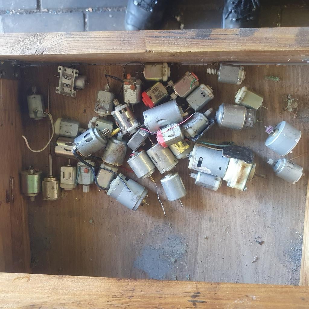 Electromotortjes( uit speelgoed), Ophalen of Verzenden, Gebruikt