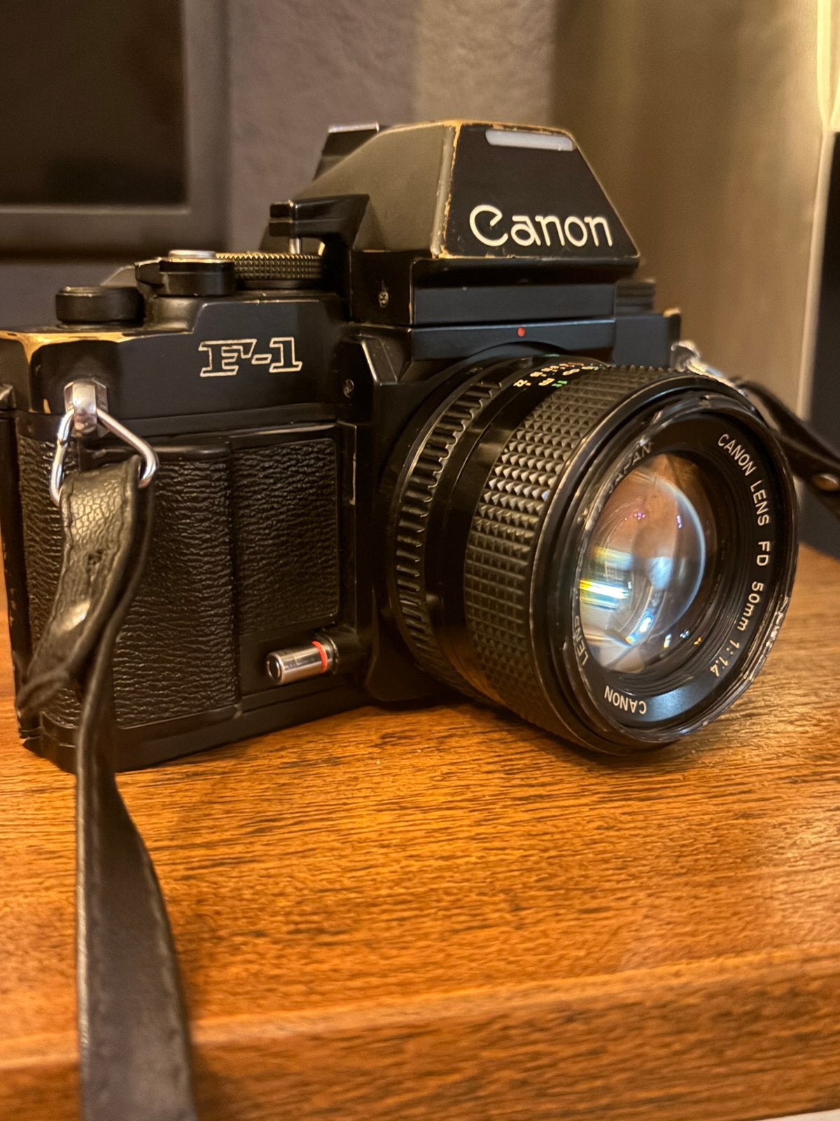 Canon f1 n