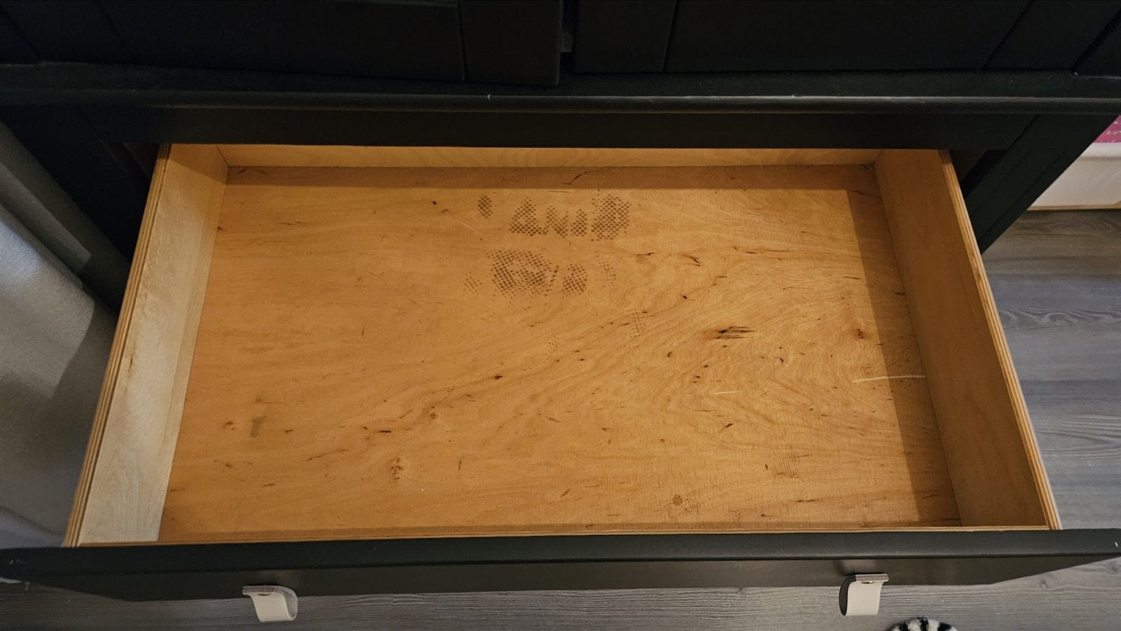 Zwarte kledingkast met lades en hangruimte, Ophalen, 50 tot 100 cm, Zo goed als nieuw, Met lade(s)