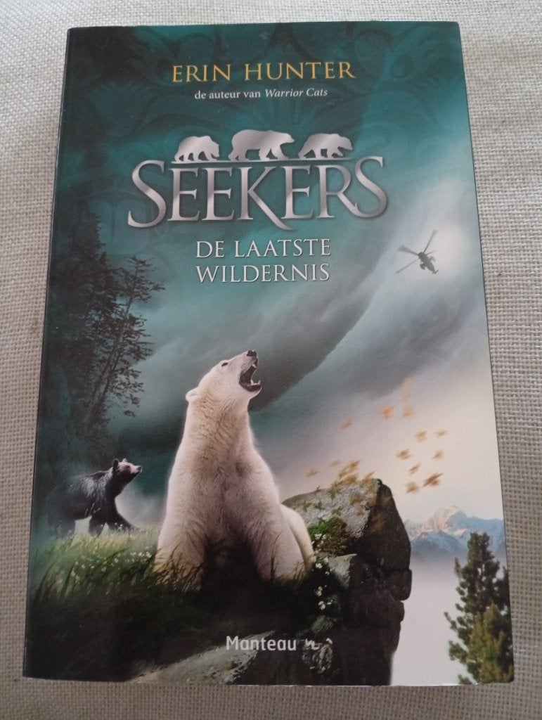 Seekers De laatste wildernis- deel 4 - Erin Hunter, Ophalen of Verzenden, Zo goed als nieuw, Erin Hunter