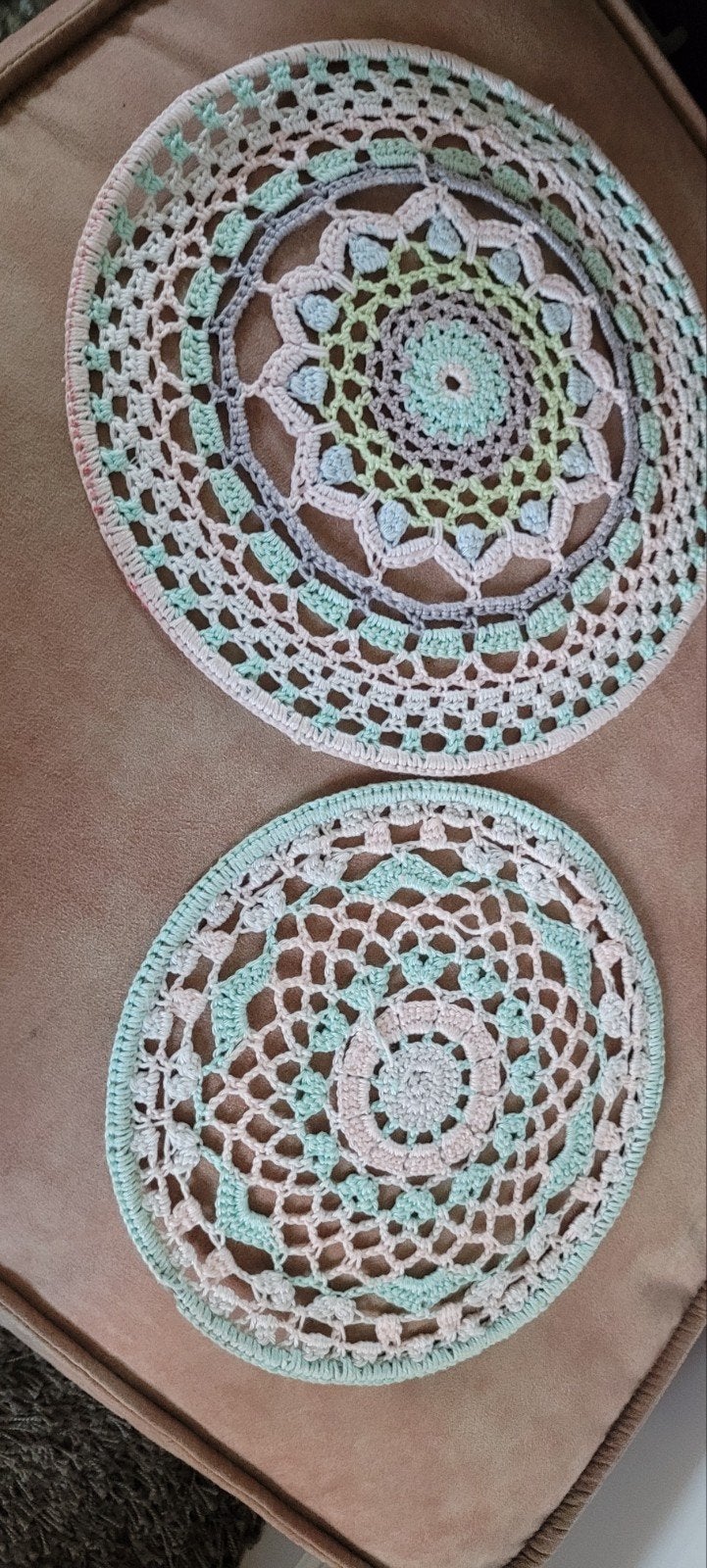 Gehaakte pastel tintjes mandala's/ onderzetters set van 2, Ophalen of Verzenden, Nieuw, Haken, Overige typen