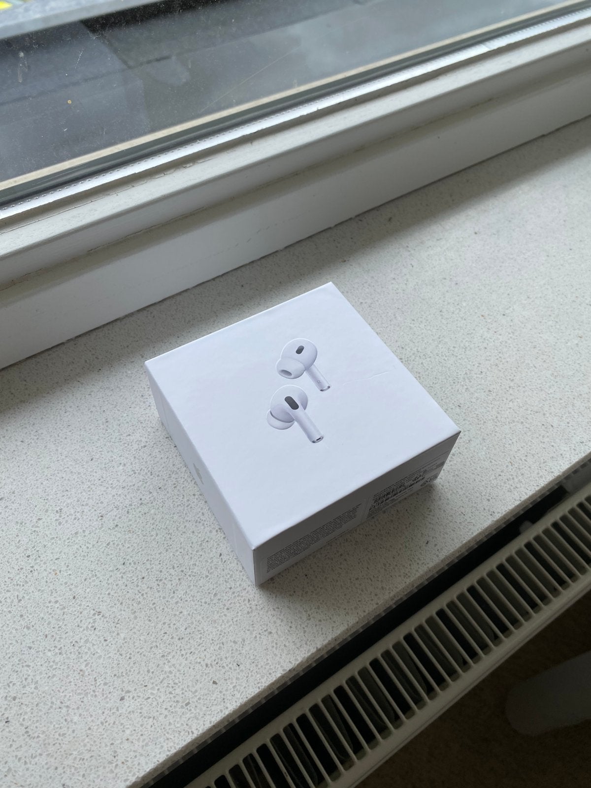 Ongebruikte Airpods pro 2, Telecommunicatie, Mobiele telefoons | Oordopjes, Bluetooth, Verzenden, Zo goed als nieuw, Apple