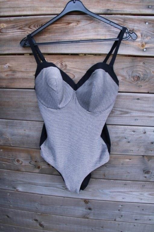 Badpak Chantelle mt 80E cup Vaste prijs, Zwart, Chantelle, Badpak, Ophalen of Verzenden