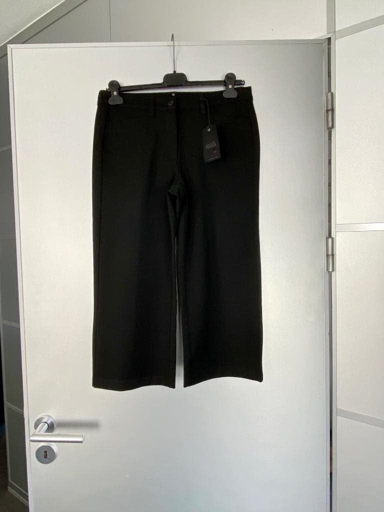 i165 Nieuw: Angels maat 36/38=S/M korte broek Kate zwart, Zwart, Nieuw, Ophalen of Verzenden, Driekwart