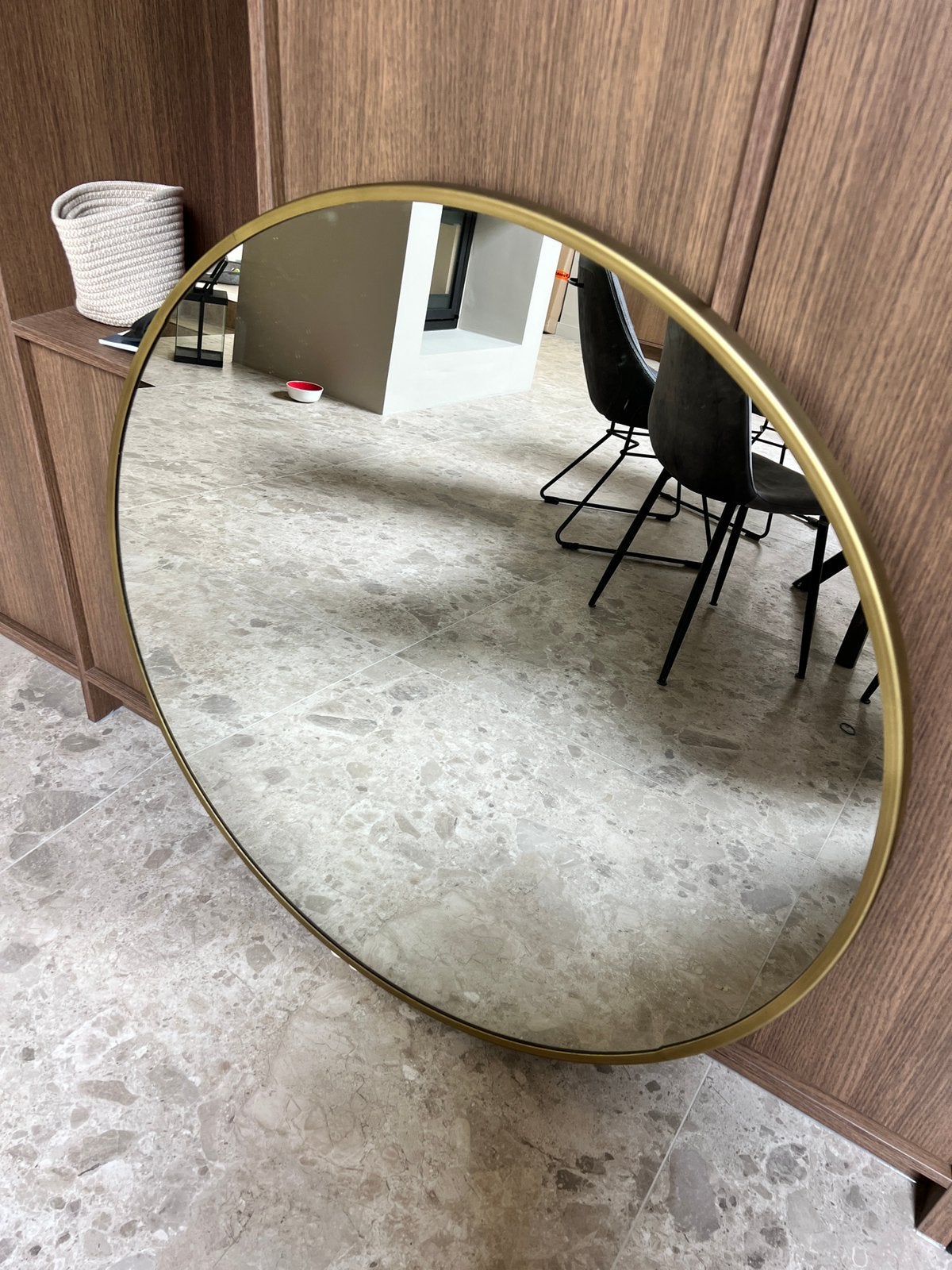 Grote ronde spiegel met gouden rand van Sissy Boy, Ophalen, 100 tot 150 cm, Rond, Zo goed als nieuw