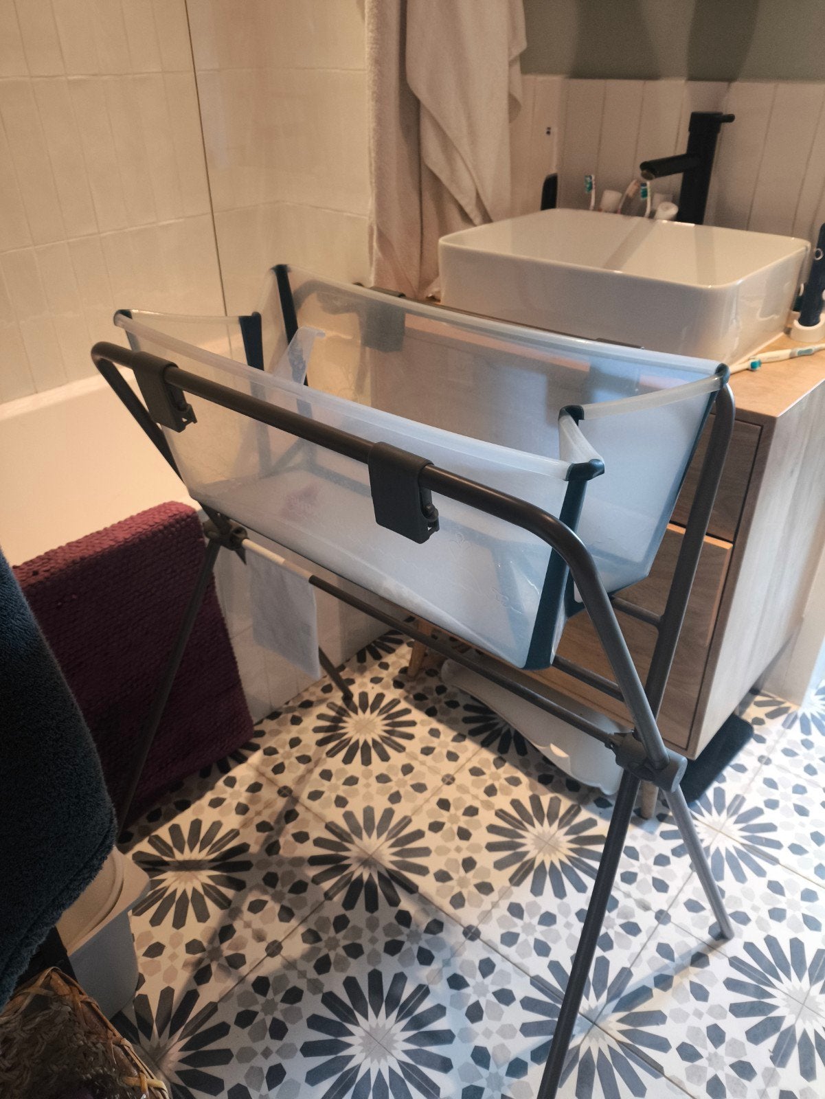 Stokke Flexi Bath opvouwbaar babybadje met standaard, Kinderen en Baby's, Zo goed als nieuw, Badje, Standaard, Ophalen