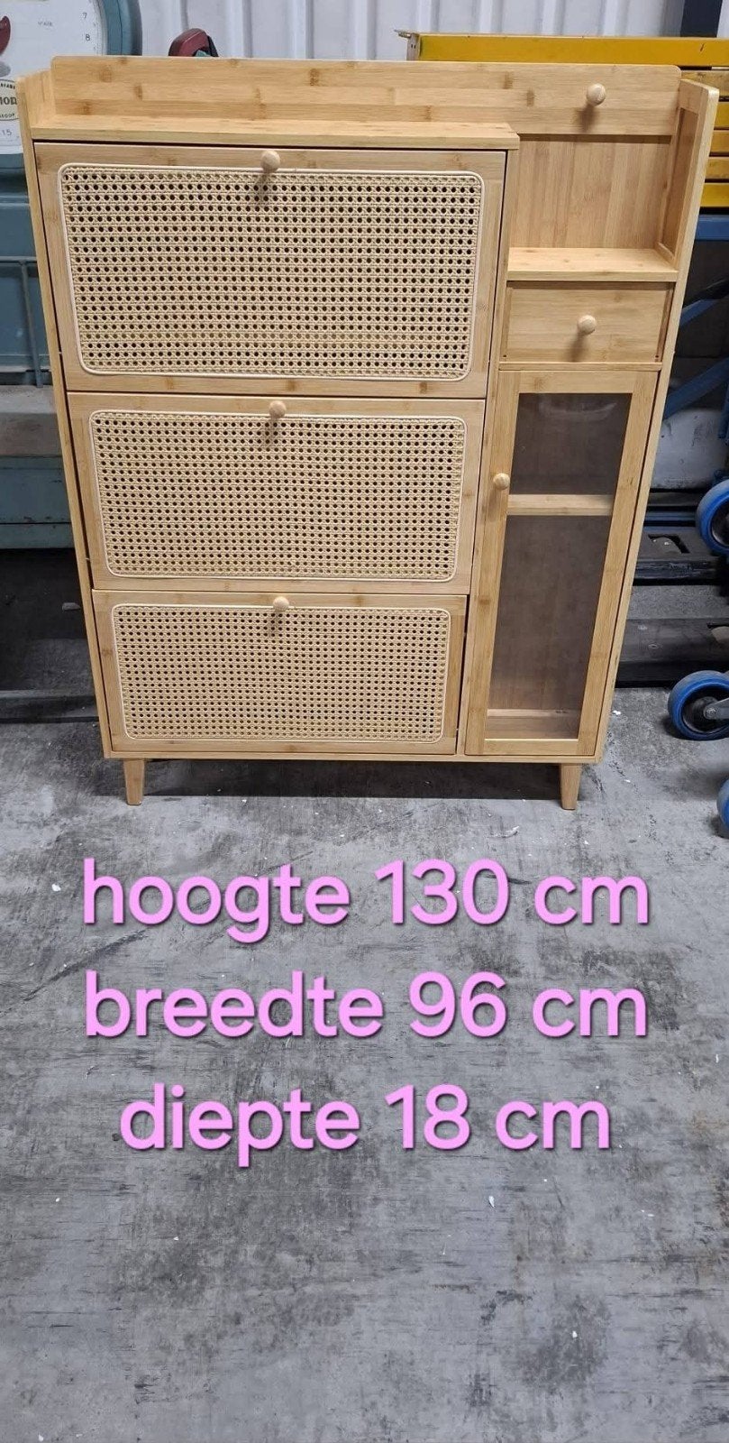 Bamboe schoenenkast met rotan details en glazen deur, Ophalen, Nieuw