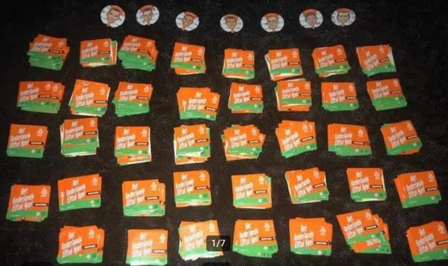 Het Nederlandse elftal 397 stuks leverbaar geseald. !!!!, Verzamelen, Ophalen, Nieuw, Overige binnenlandse clubs, Overige typen