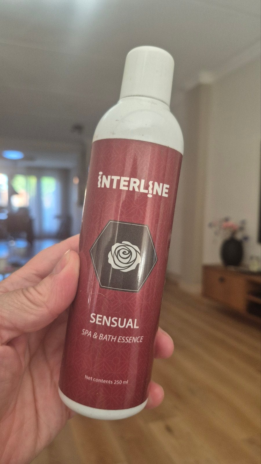 Interline sensualiteit spa en Bad  essense, Ophalen