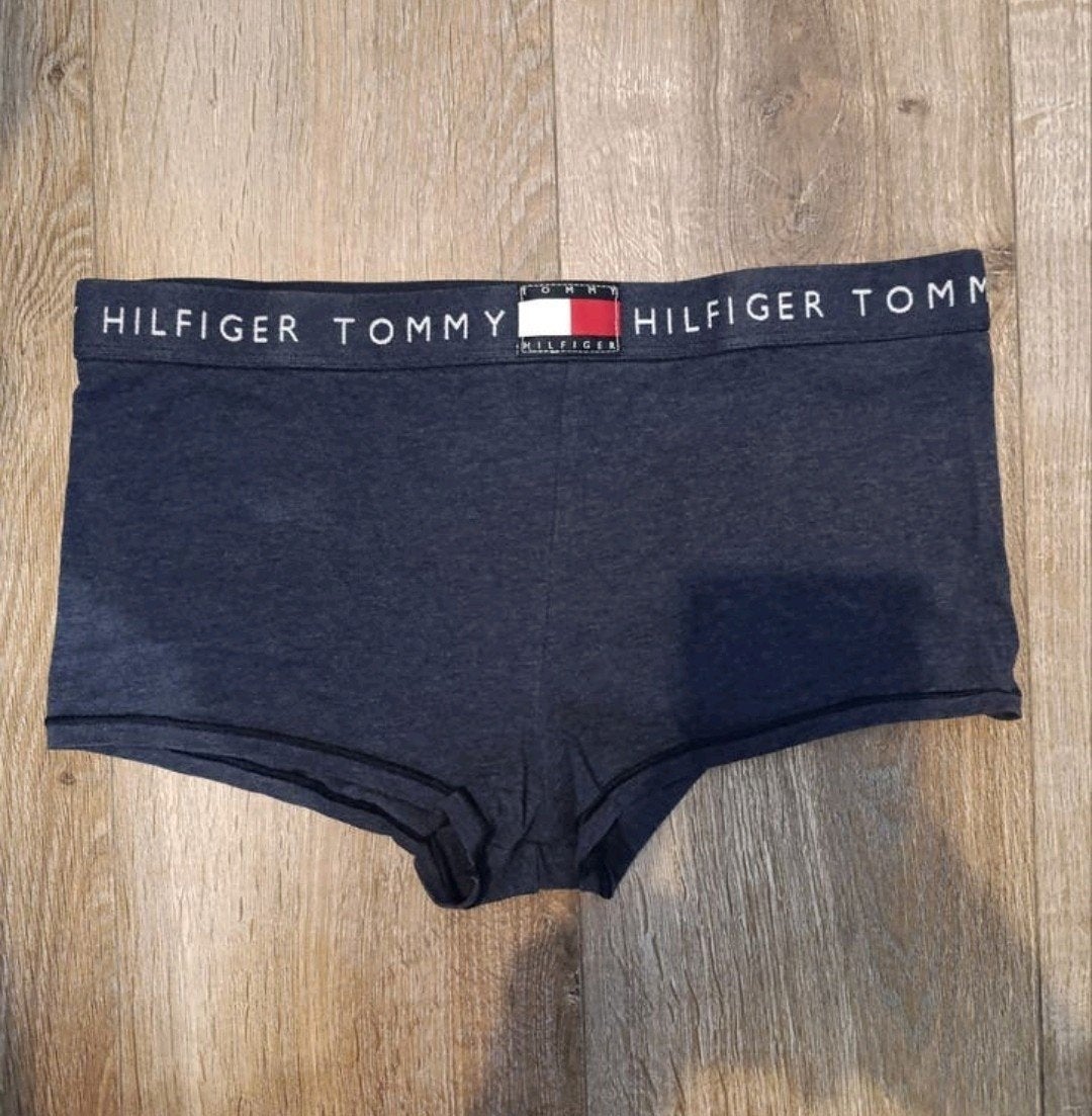 Tommy Hilfiger dames boxershort maat M, Kleding | Dames, Ondergoed en Lingerie, Tommy Hilfiger, Ophalen of Verzenden, Blauw, Broekje of Short
