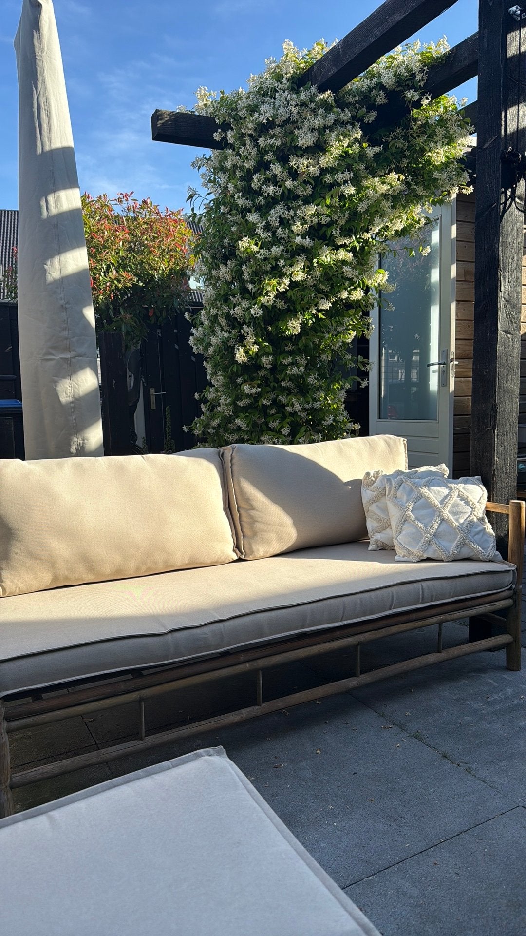 Nette loungesetkussens – slechts 2 zomers gebruikt! ☀️, Tuin en Terras, Ophalen, 4 zitplaatsen, Gebruikt, Bank