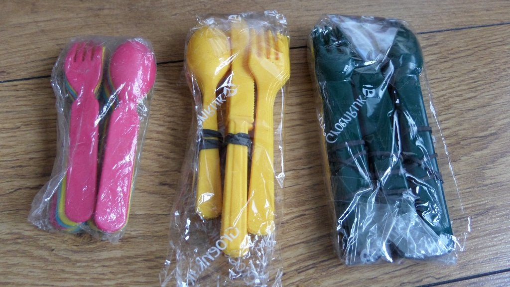 camping bestek hard kunststof 2 sets in 1 koop nieuw, Ophalen of Verzenden, Nieuw