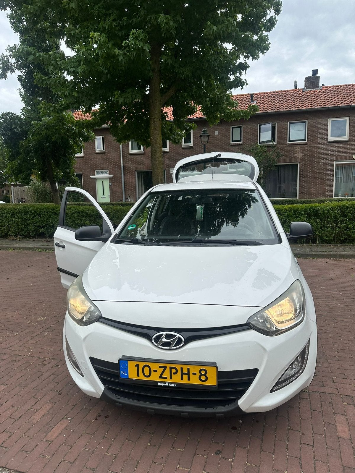 Hyundai i20 1.2i 85 PK | 5-deurs | CarPlay| Airco | APK, Auto's, Hyundai, 450 kg, 4 cilinders, USB, Leder en Stof