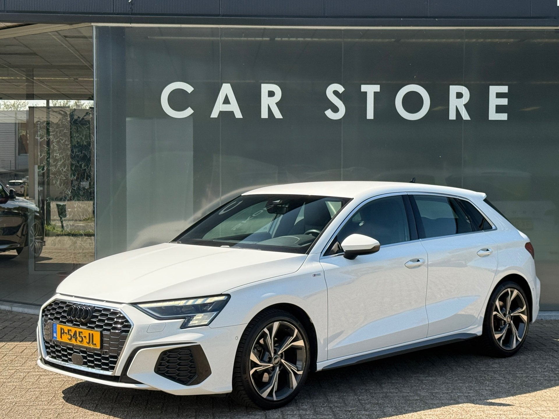 Audi A3 Sportback 35 TFSI S-LINE Matrix|Sportstoelen|Camera|, Auto's, Audi, 4 cilinders, 150 pk, Leder en Stof, Wit