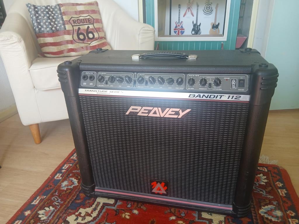 Peavey Bandit 112 Redstripe amplifier, Ophalen, Gebruikt, 50 tot 100 watt