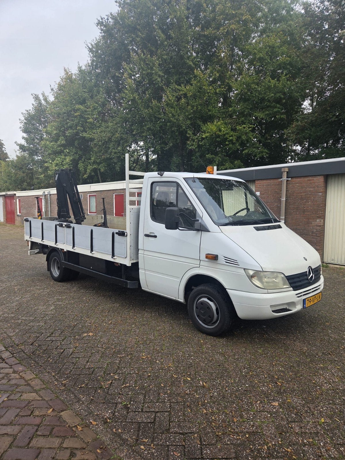 Mercedes sprinter 413cdi openlaadbak met kraan n1, Achterwielaandrijving, 4 cilinders, Wit, Bedrijf