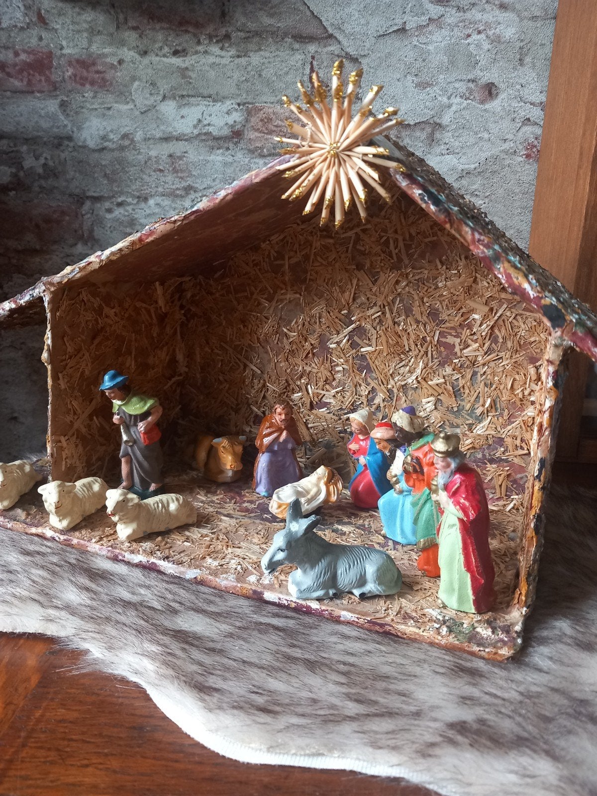 oude brocante complete kerststal kerstgroep jaren 50/60, Diversen, Kerst, Ophalen of Verzenden