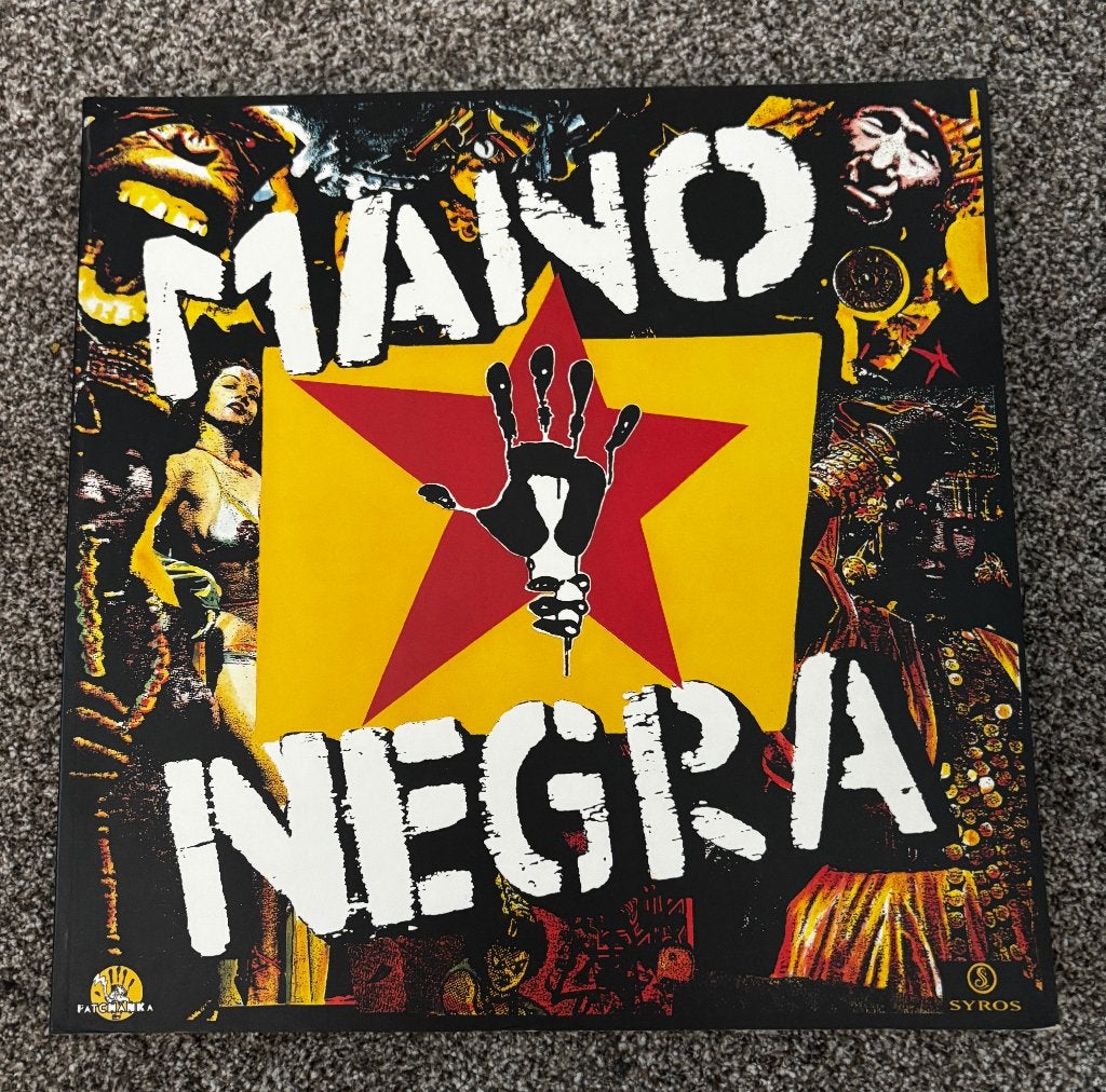 Mano Negra paperback boek, Gelezen, Artiest, Ophalen of Verzenden, Meerdere auteurs